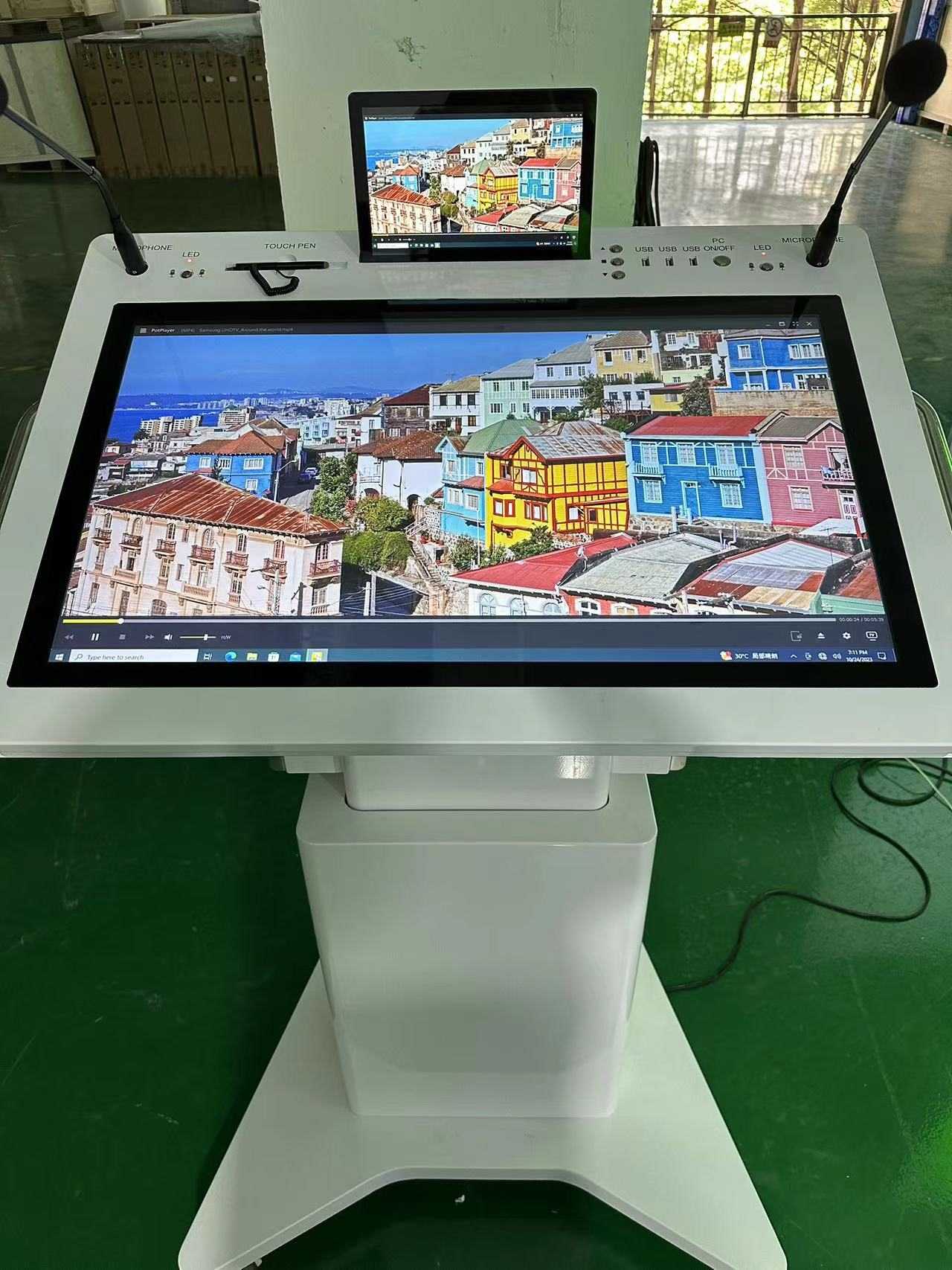 32 '' Interactive LCD Lectern Smart Smart Double Screen Podia