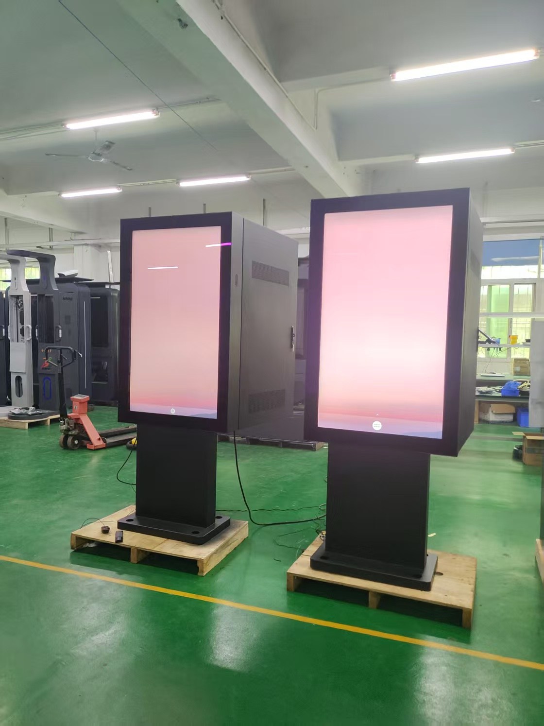 4k 43 palcov vonkajšie kiosk video prehrávač IP66 nepremokavý